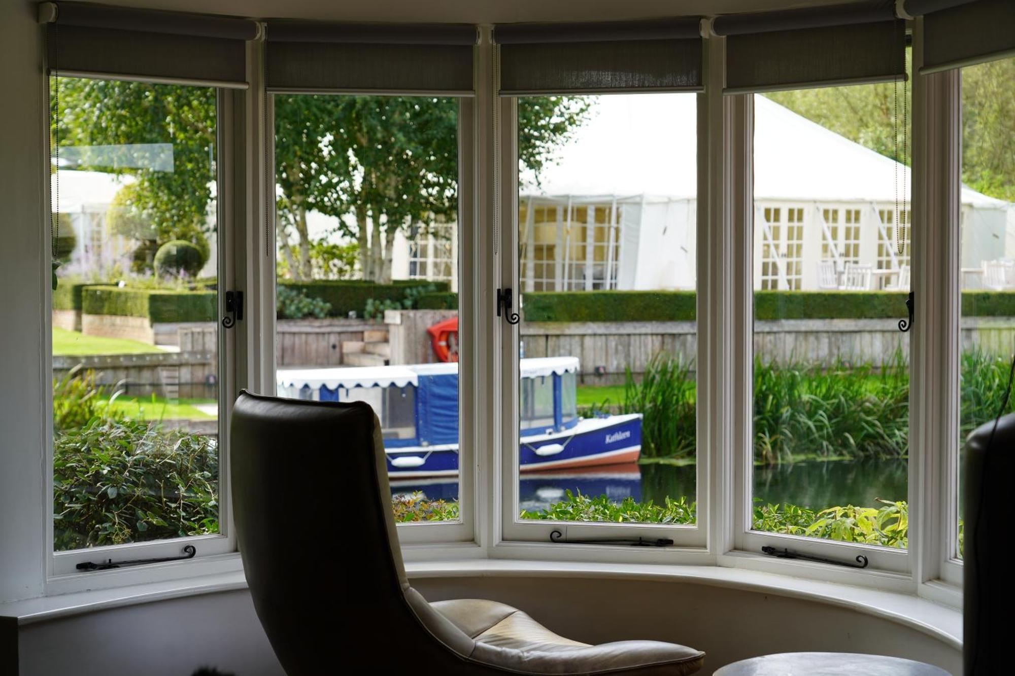 Idle Waters Villa Dedham Bagian luar foto