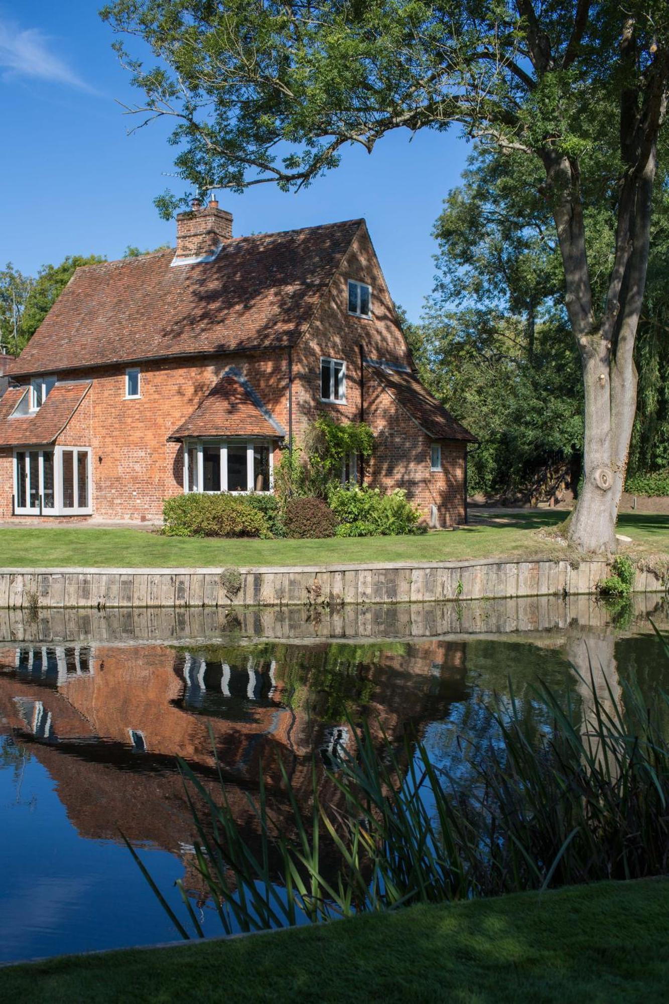 Idle Waters Villa Dedham Bagian luar foto